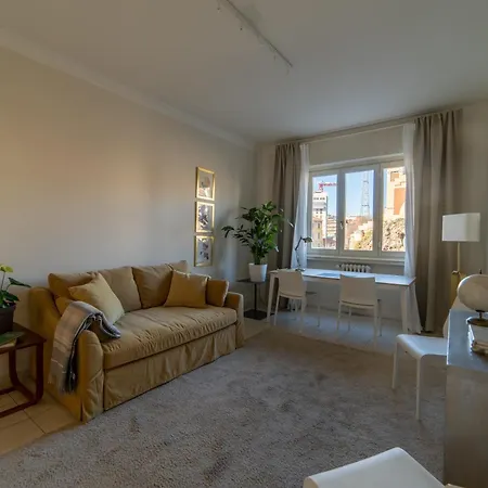 Classy Near Life - Fiera Milan