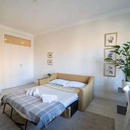 Classy Near Life - Fiera Apartment