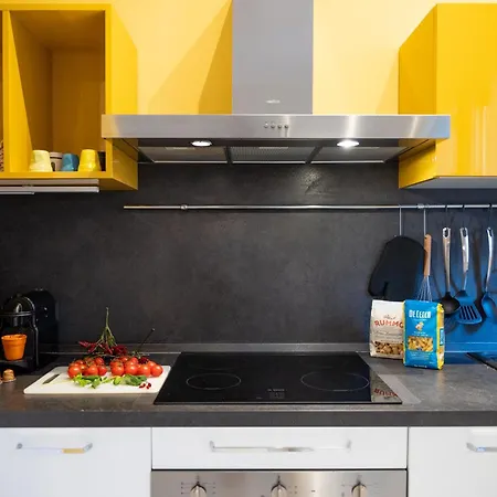 Apartment Classy Near Life - Fiera Milan